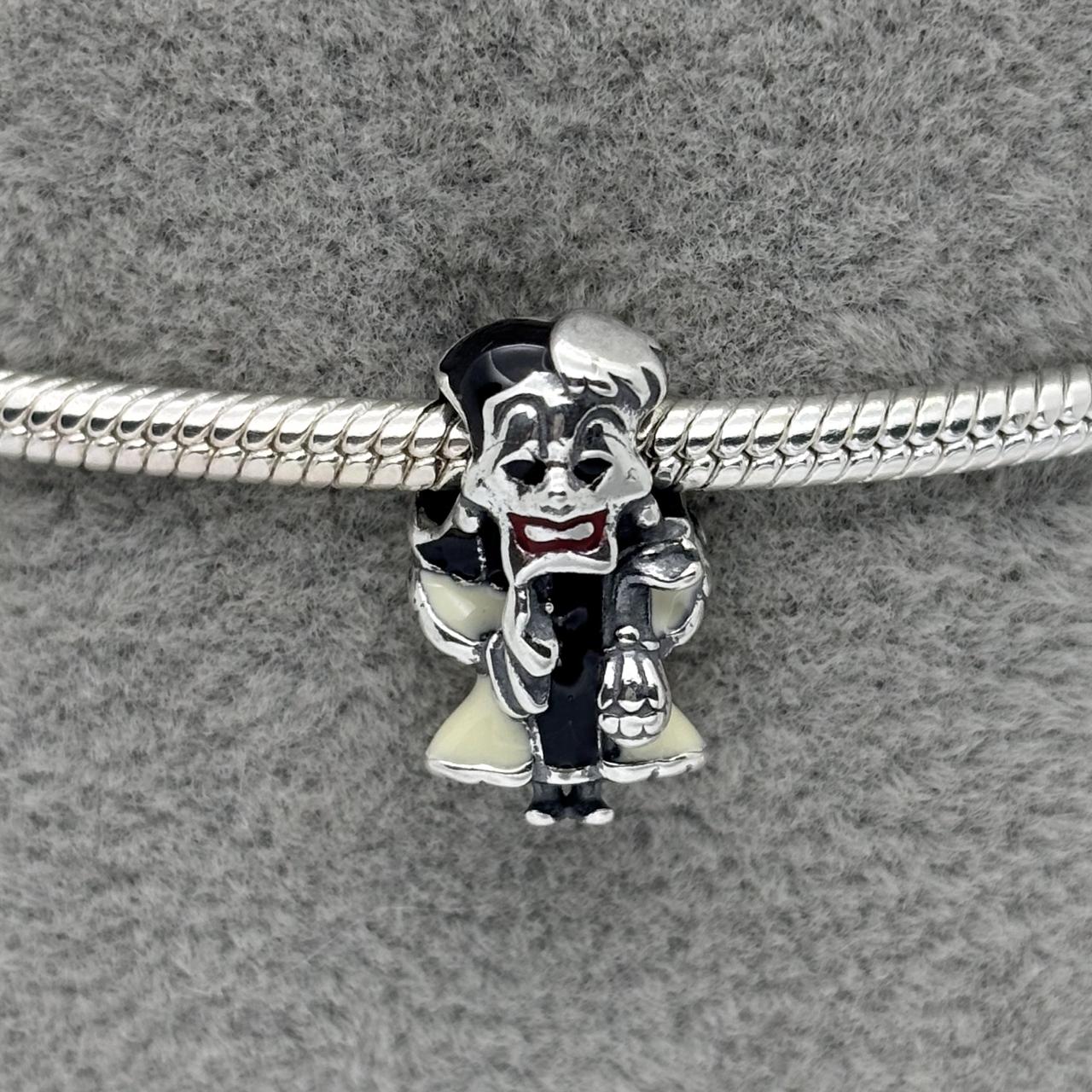 CHARM CRUELLA DE VIL