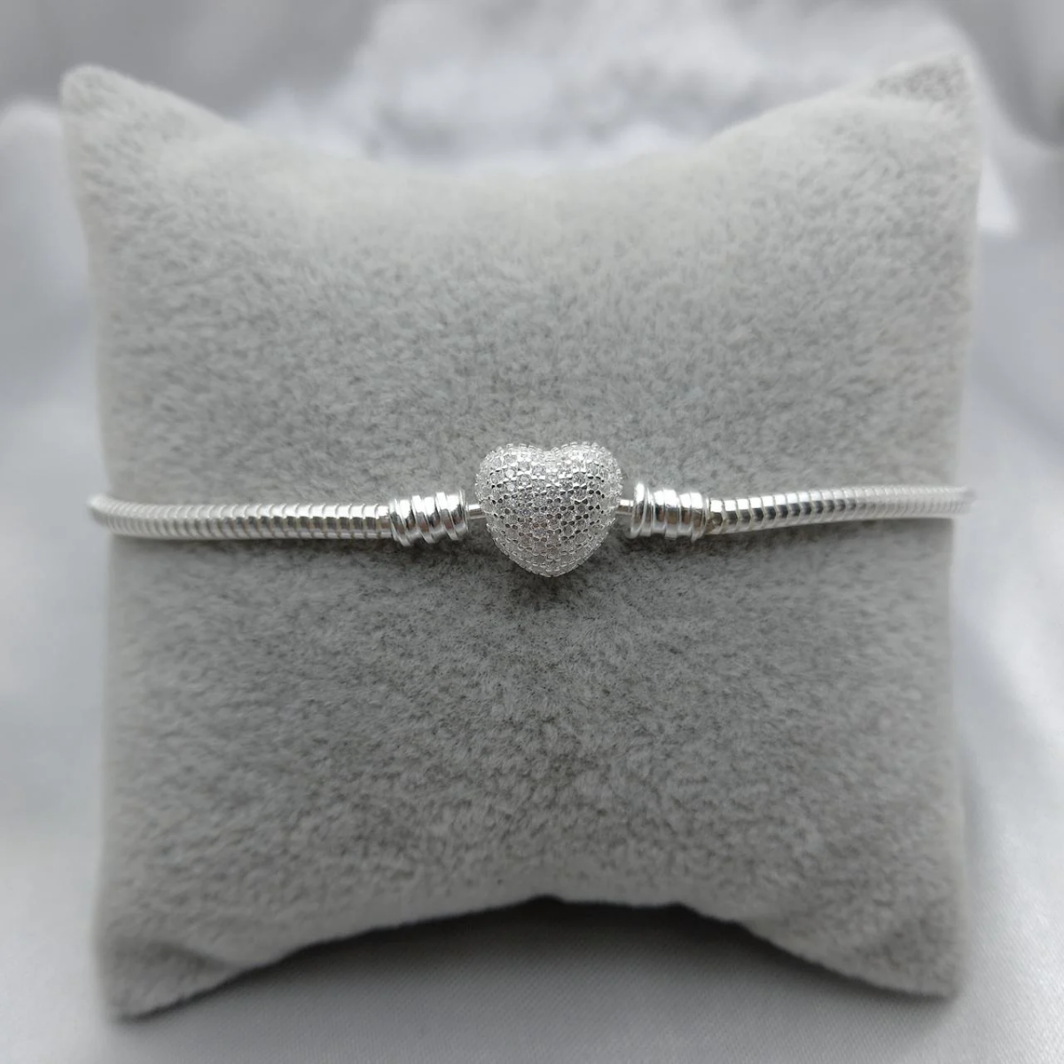 PULSERA PARA CHARMS DE CORAZON